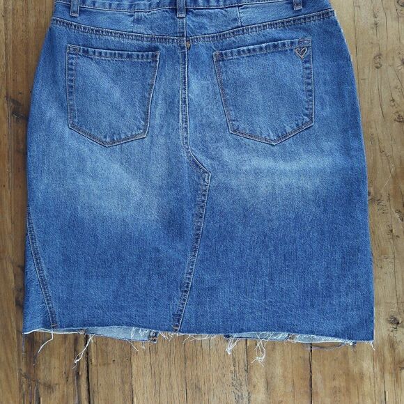 VELVET HEART MEGHAN HIGH RISE BLUE DENIM SKIRT SIZE 30 - Picture 9 of 11